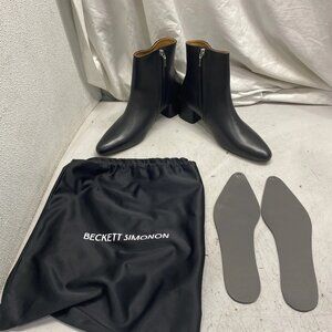 Beckett Simonon US W7.5 Savannah Booties Full Grain Leather Black